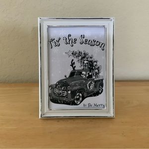 Buc-ees Christmas Tis the season picture 5x7 w/frame